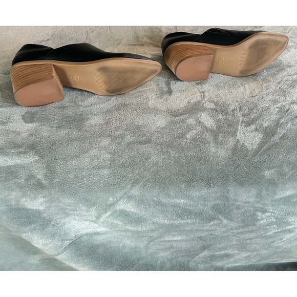 Cynthia Rowley Black Leather Booties - Picture 2 of 3